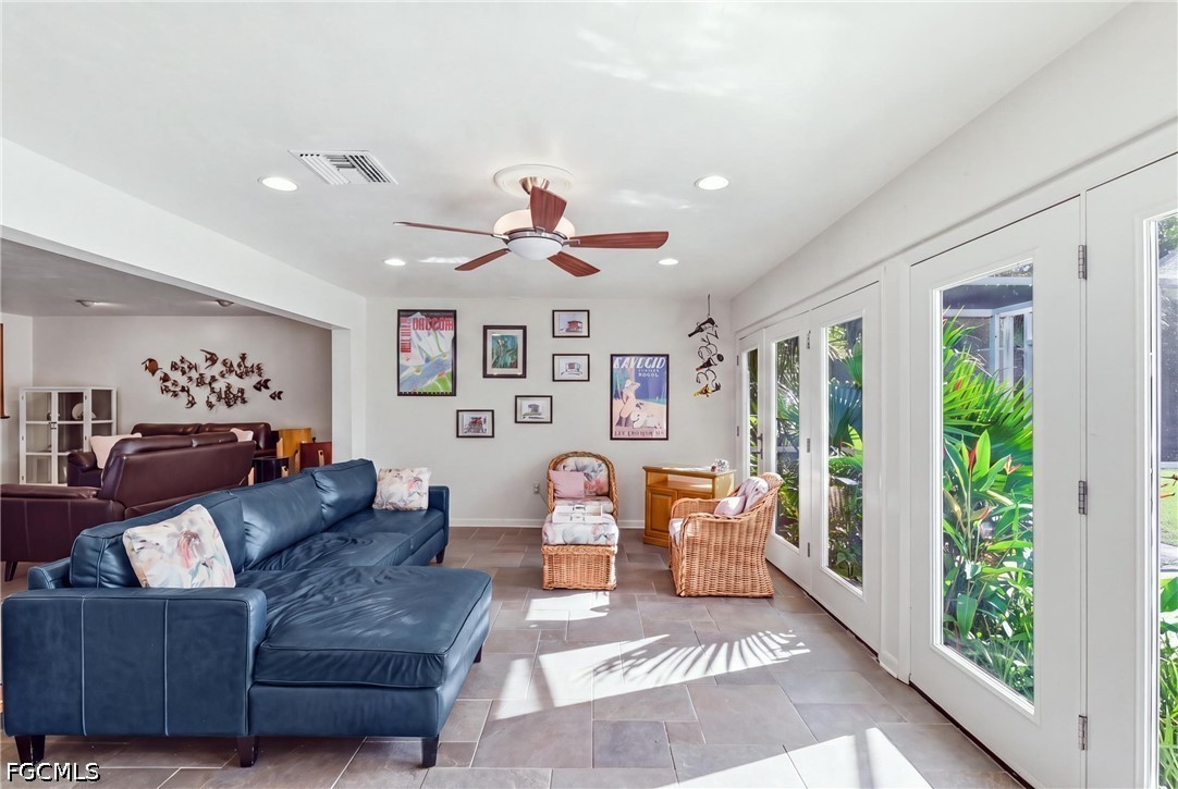 3 Bed Pool Home for Sale in Town And River, FL, $425,000 — photo 14