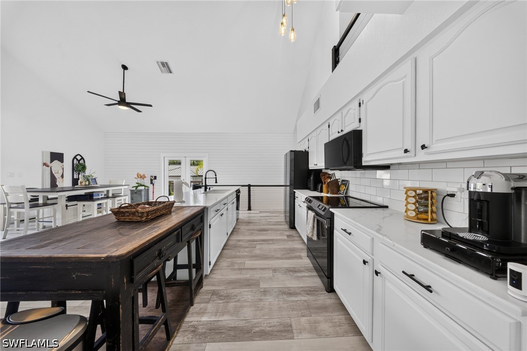 3 Bed SingleFamilyResidence for Sale in Logan Woods, FL — photo 14
