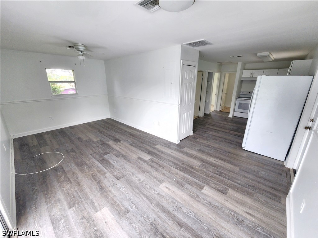 4 Bed Duplex for Sale in Country Manor Amended, FL, $499,000 — photo 14