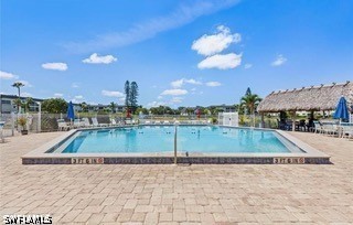 2 Bed Condominium for Sale in Gulf Winds Condo, FL, $2,200 — photo 14