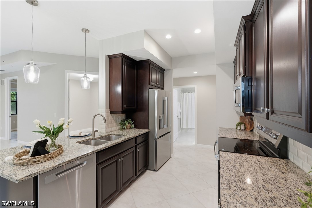 2 Bed Condominium for Sale in Paloma, FL, $299,000 — photo 14