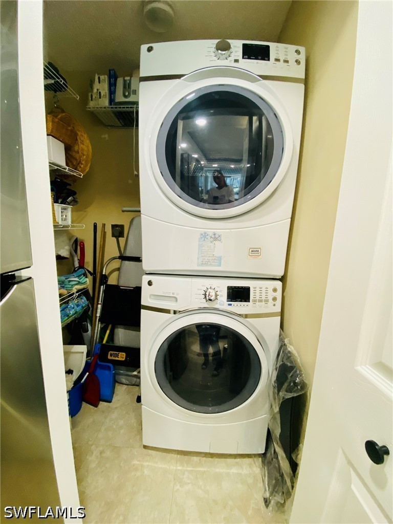 2 Bed Condominium for Sale in South Seas, FL, $6,800 — photo 14