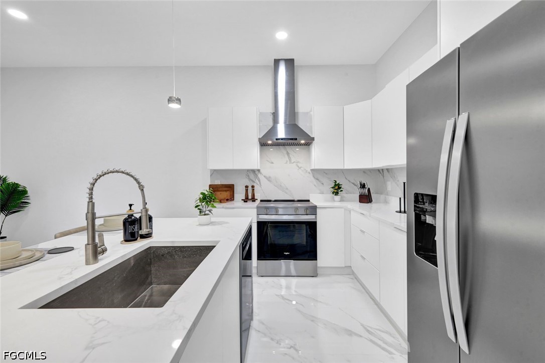 4 Bed SingleFamilyResidence for Sale in Labelle, FL — photo 14