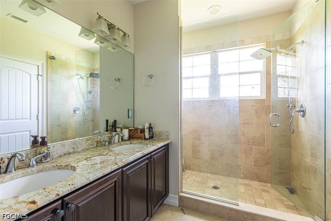 3 Bed Townhouse for Sale in Greenwood Villas, FL, $289,990 — photo 14