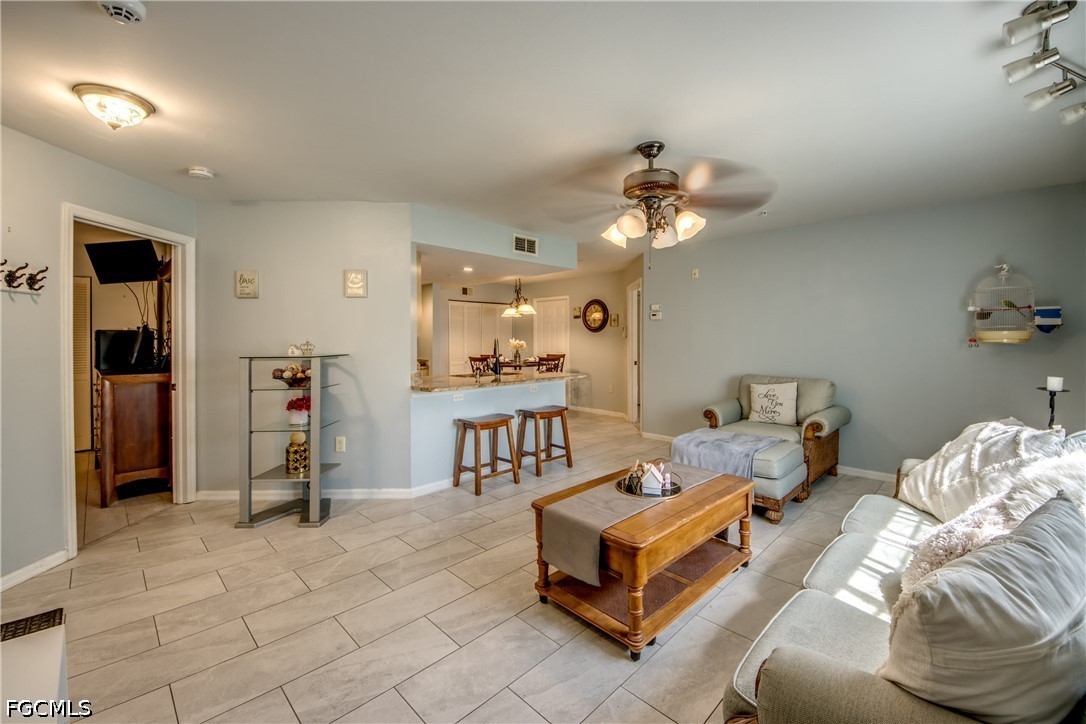 2 Bed Condominium for Sale in Coral Cove, photo 14