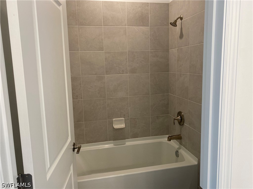 4 Bed Waterfront Home for Sale in Estero, FL, $3,995 — photo 14