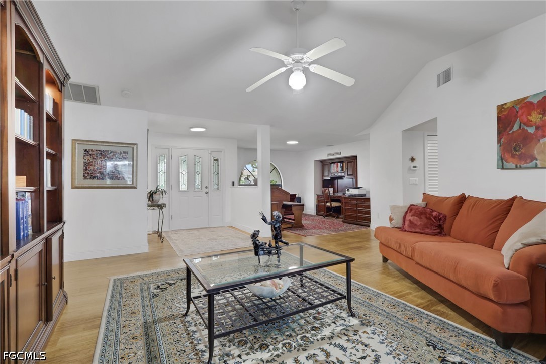 3 Bed Pool Home for Sale in Cape Coral, photo 14