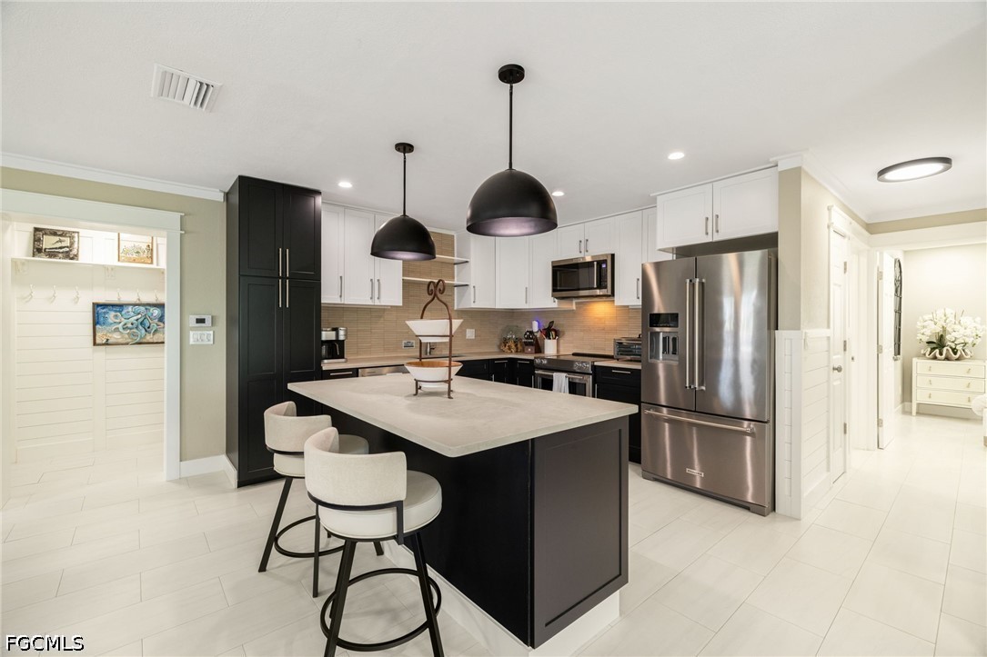 2 Bed Pool Home for Sale in Island Harbors, photo 14