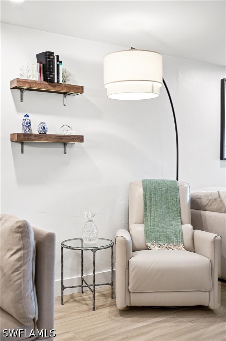2 Bed Condominium for Sale in Coach House, FL, $400,000 — photo 14