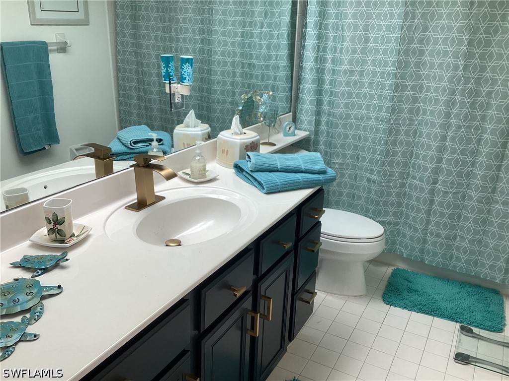 2 Bed Condominium for Sale in Naples, FL, $299,900 — photo 14
