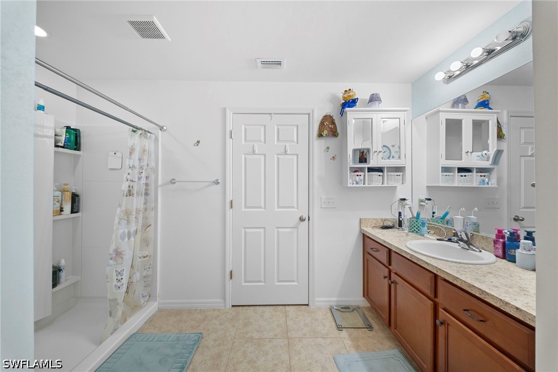 3 Bed Waterfront Home for Sale in Shadow Lakes, FL, $330,000 — photo 14