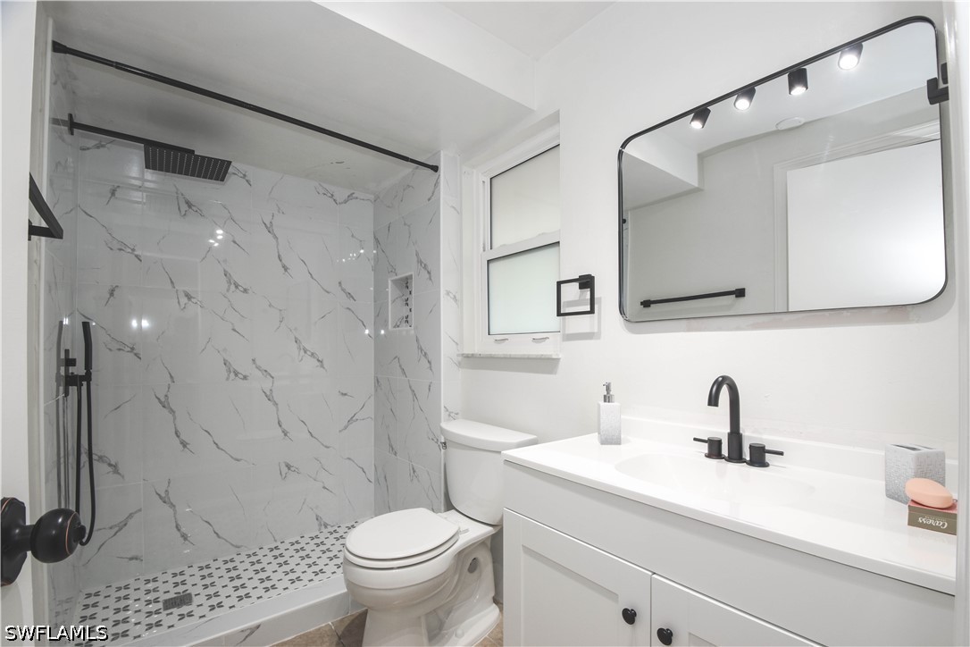 1 Bed Condominium for Sale in Naples, FL, $230,000 — photo 14