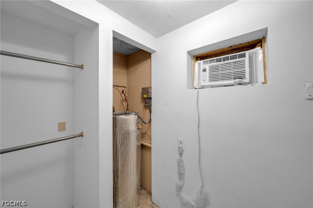 2 Bed Pool Home for Sale in Willow Brook Farms, photo 14
