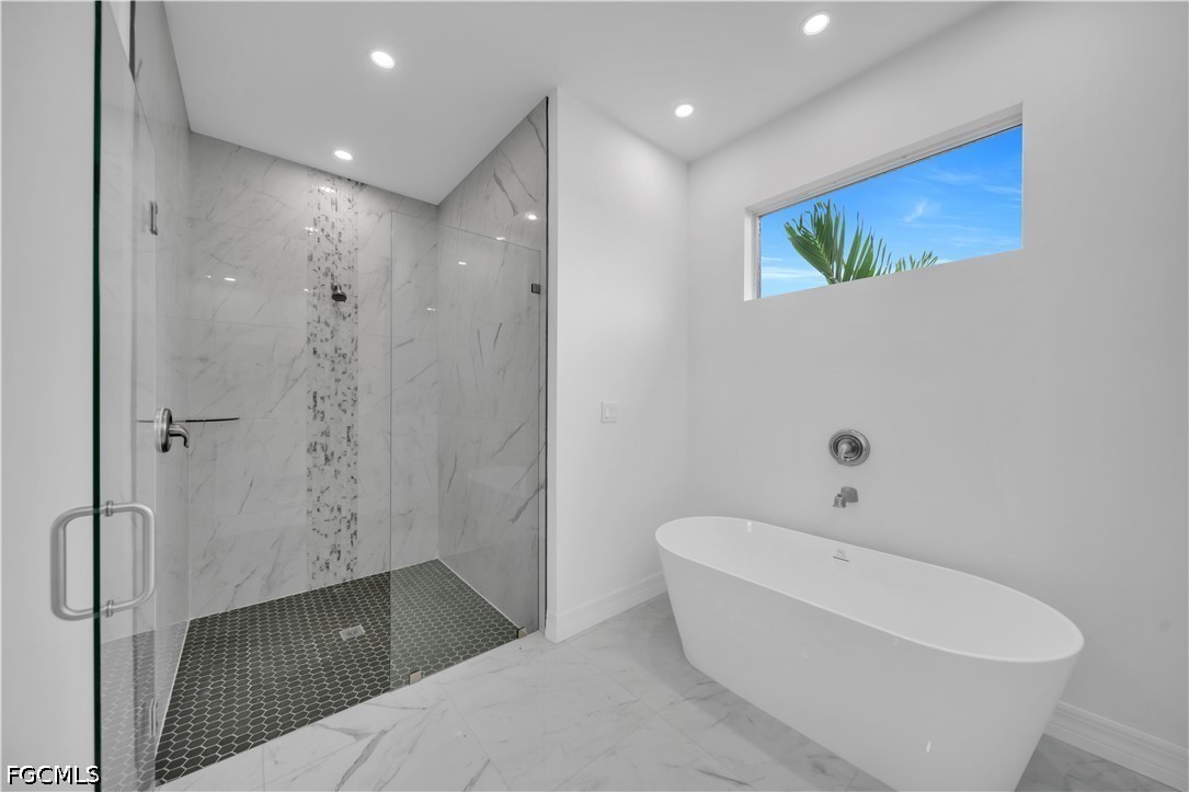 3 Bed Pool Home for Sale in Cape Coral, photo 14