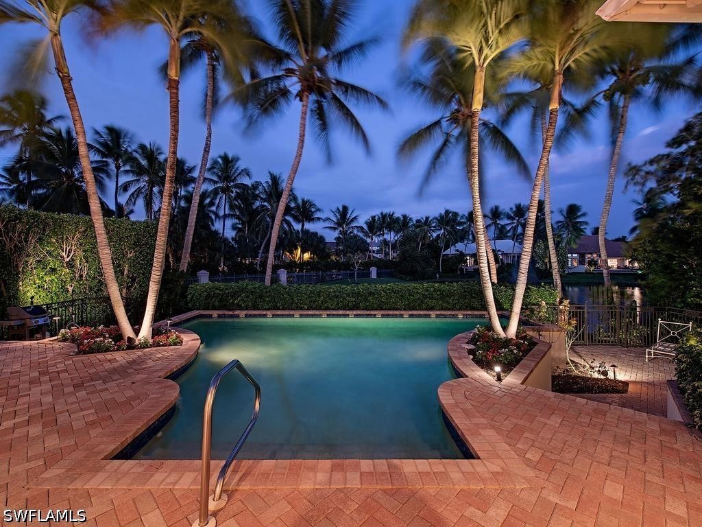 4 Bed Pool Home for Sale in Little Harbour, photo 14