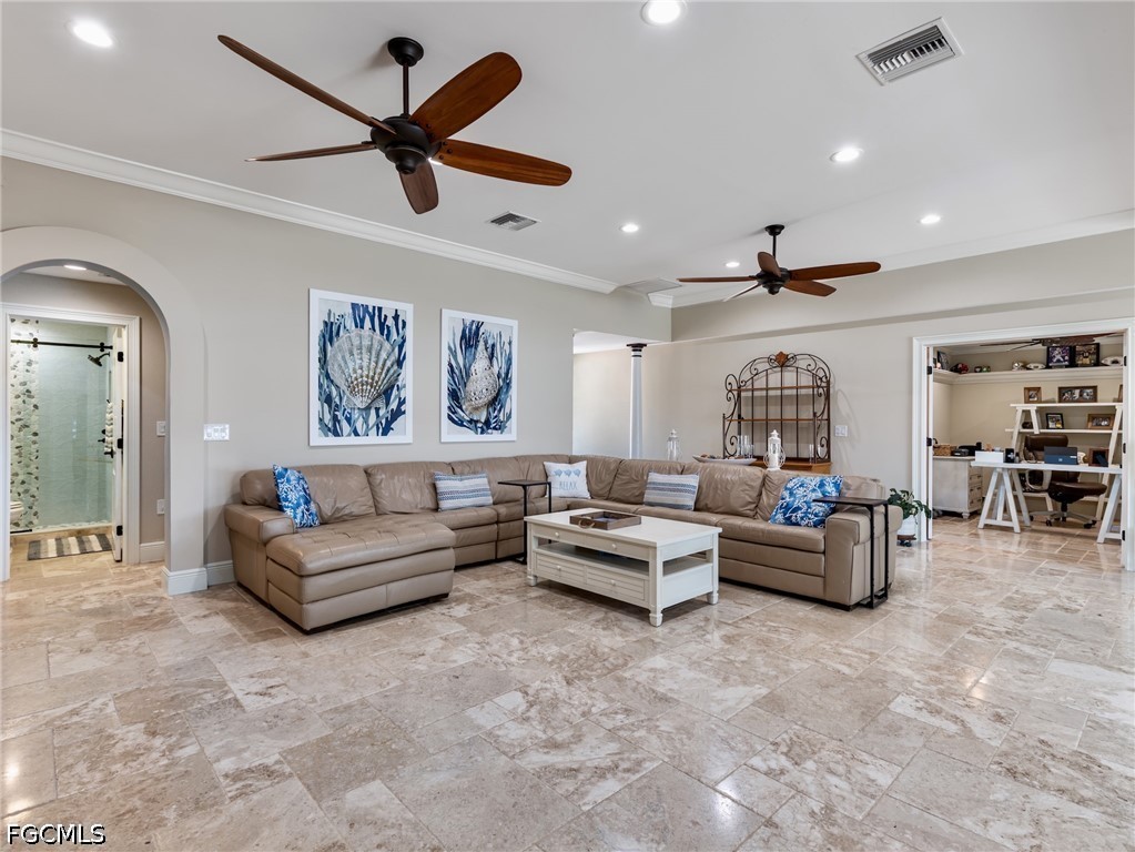 3 Bed Pool Home for Sale in Palm Acres, photo 14