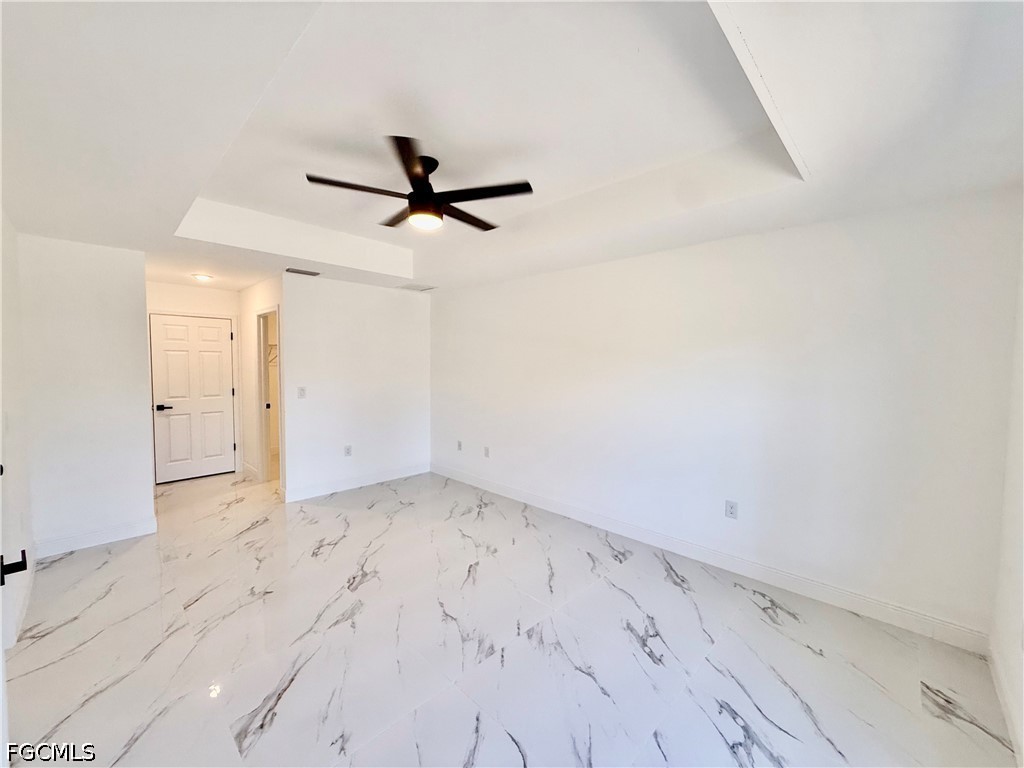 3 Bed SingleFamilyResidence for Sale in Lehigh Acres, photo 14