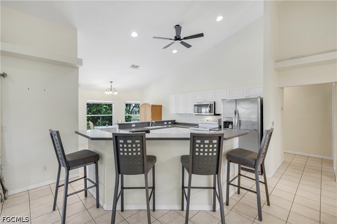 3 Bed Pool Home for Sale in Cape Coral, photo 14