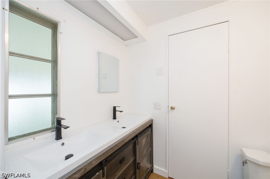 2 Bed ManufacturedHome for Sale in Bonita Springs, photo 14