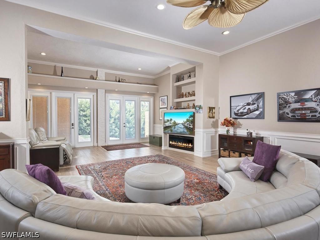 4 Bed Pool Home for Sale in Marco Beach, photo 14