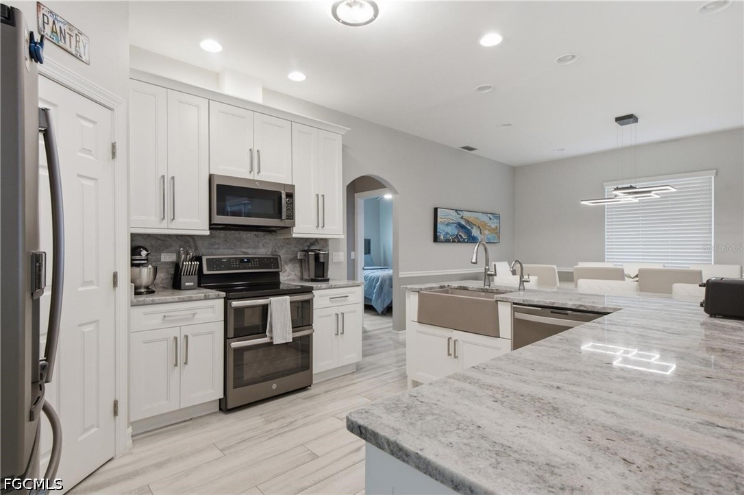 3 Bed Pool Home for Sale in Cape Coral, photo 14