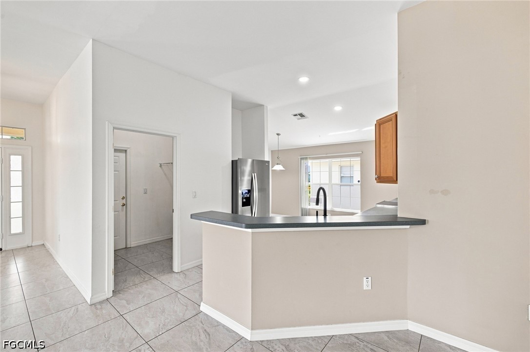 4 Bed SingleFamilyResidence for Sale in Town Lakes, photo 14