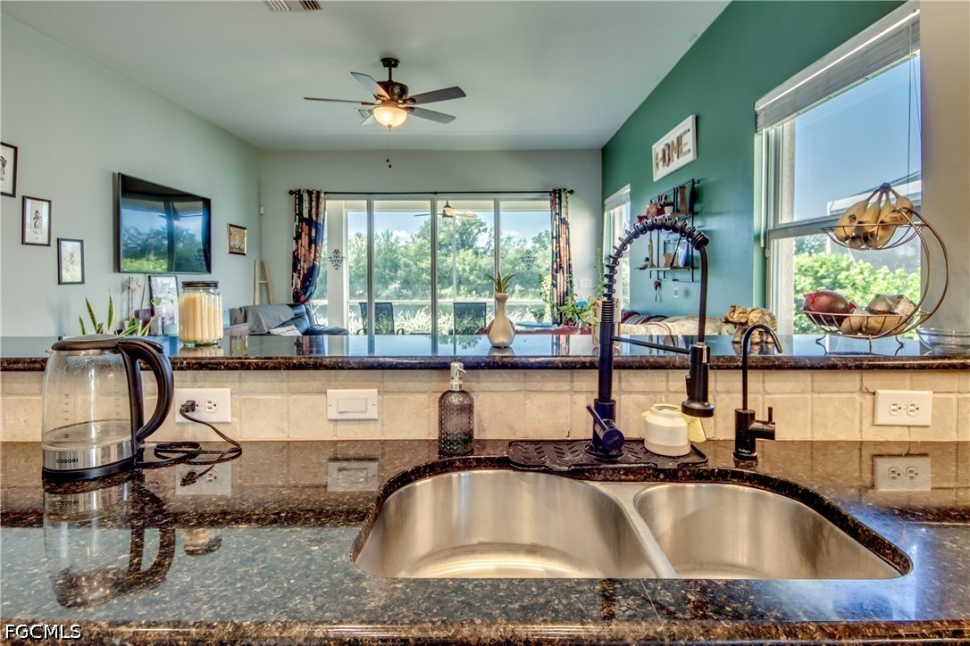 3 Bed Waterfront Home for Sale in Fort Myers, photo 14