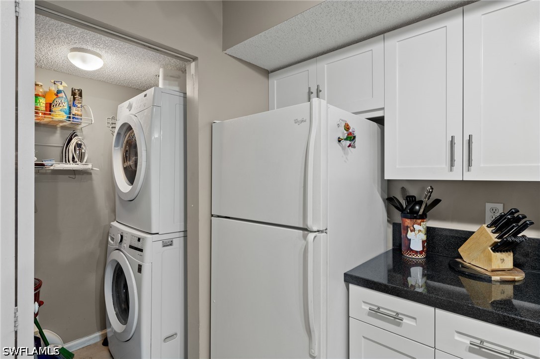 2 Bed Condominium for Sale in Napoli, photo 14