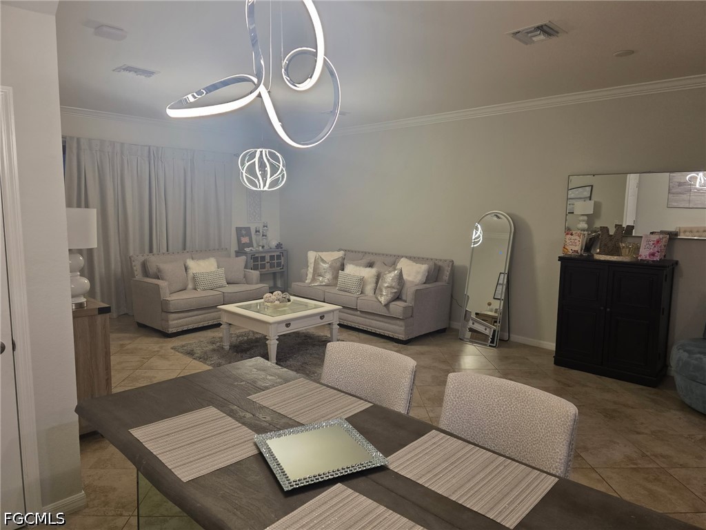 3 Bed Townhouse for Sale in Naples, photo 14