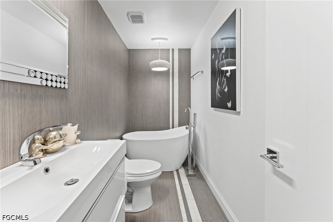 2 Bed Attached for Sale in Pinebrook Woods, photo 14