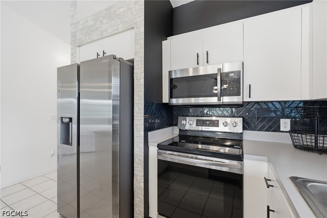 2 Bed Condominium for Sale in Lehigh Acres, photo 14