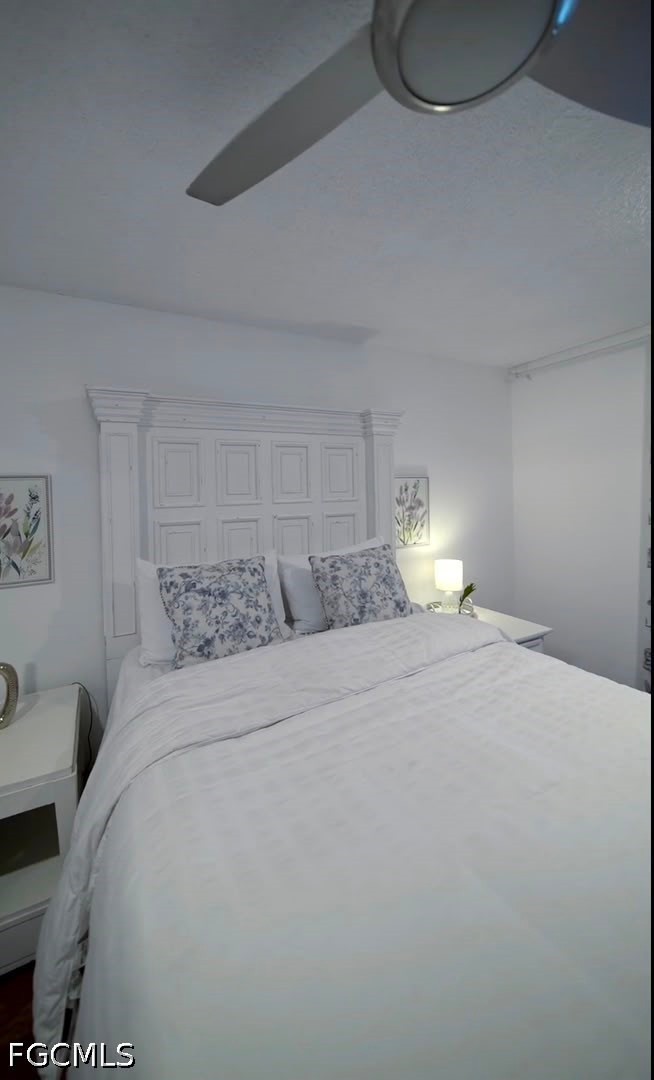 3 Bed Pool Home for Sale in Sarasota, photo 14