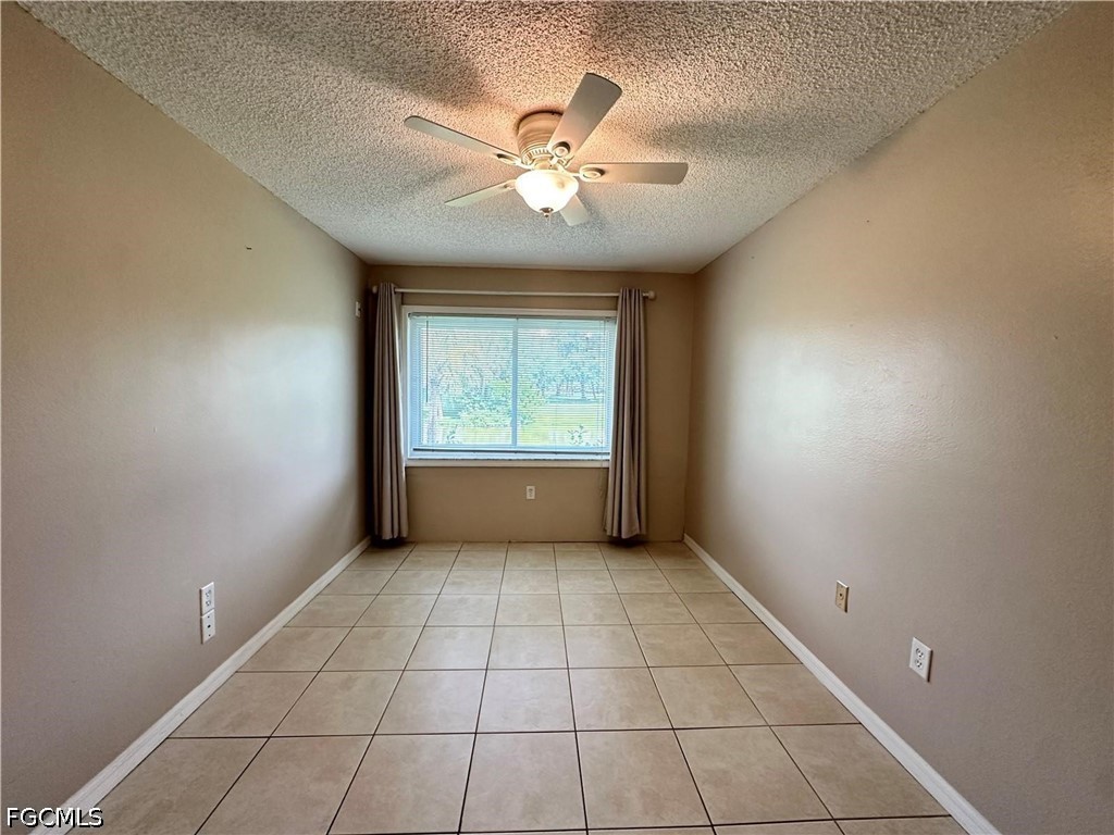 1 Bed Waterfront Home for Sale in Port Charlotte, photo 14