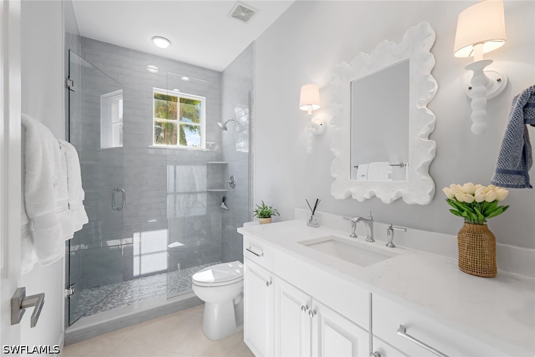 3 Bed Condominium for Sale in Naples, photo 14