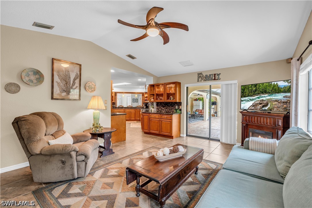 3 Bed Pool Home for Sale in Port Charlotte, photo 14