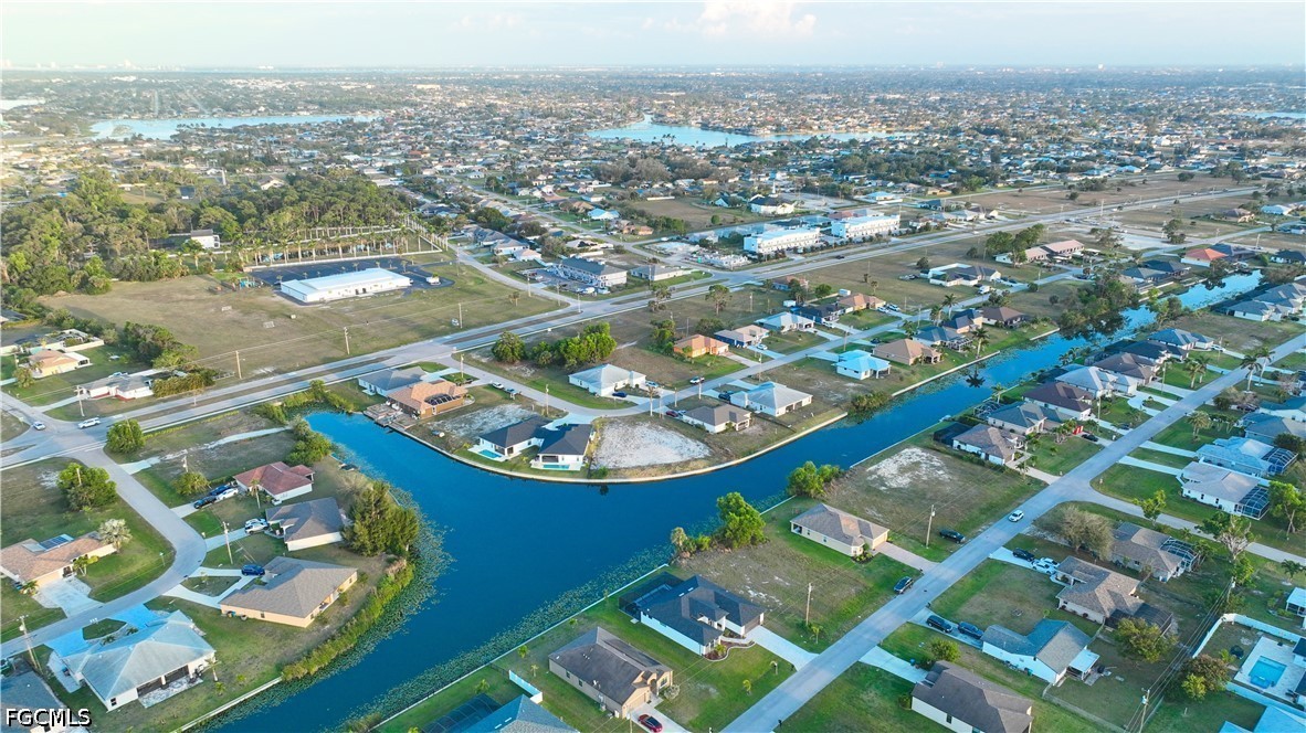 Waterfront Home for Sale in Cape Coral, photo 14