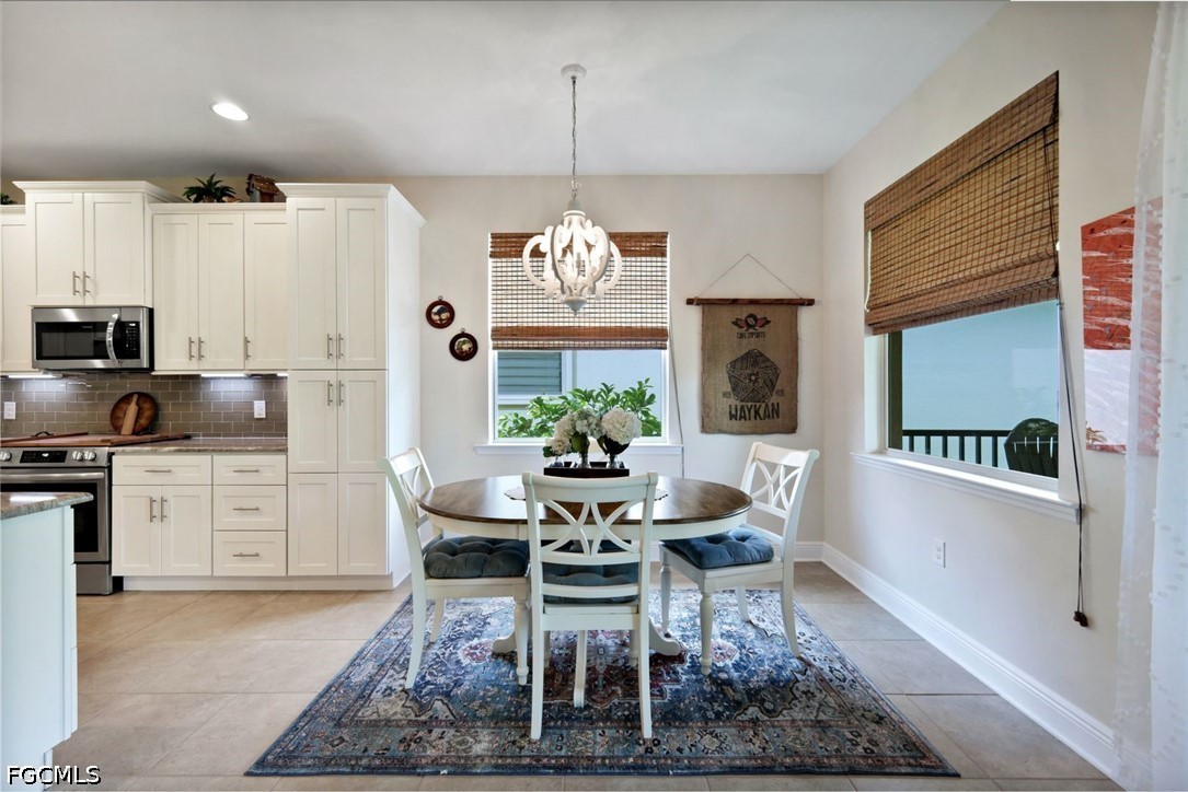 3 Bed SingleFamilyResidence for Sale in Banyan Bay, photo 14