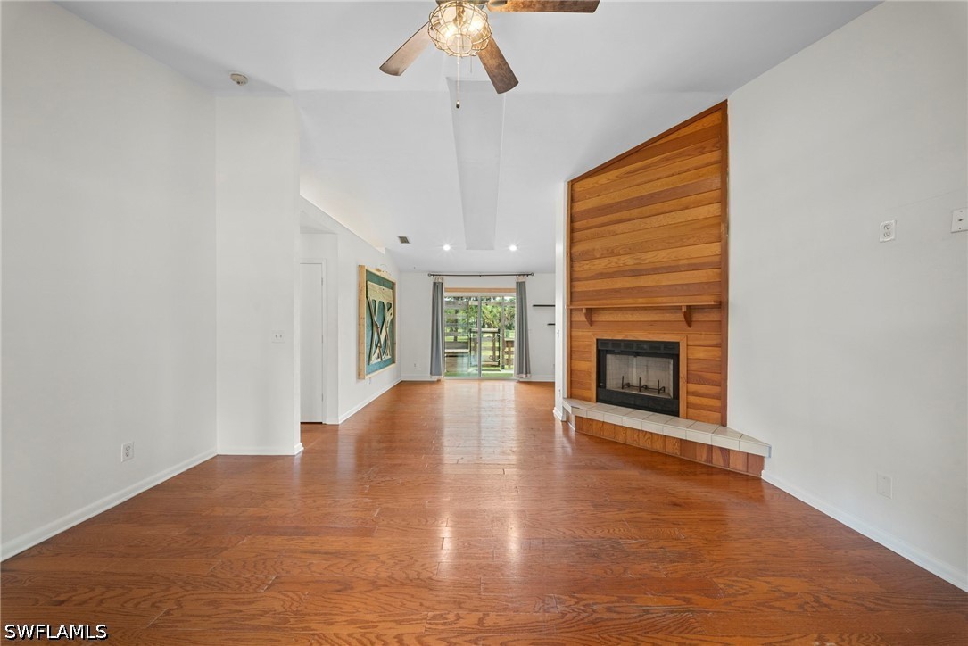 3 Bed SingleFamilyResidence for Sale in Naples, photo 14