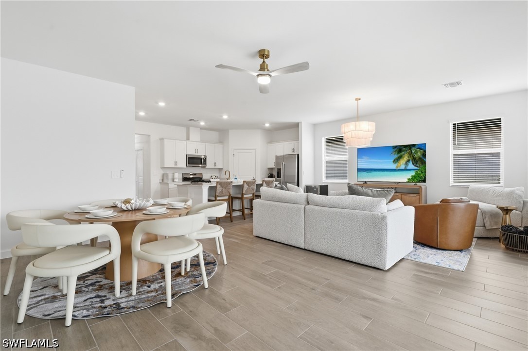 3 Bed Pool Home for Sale in Verdana Village, photo 14