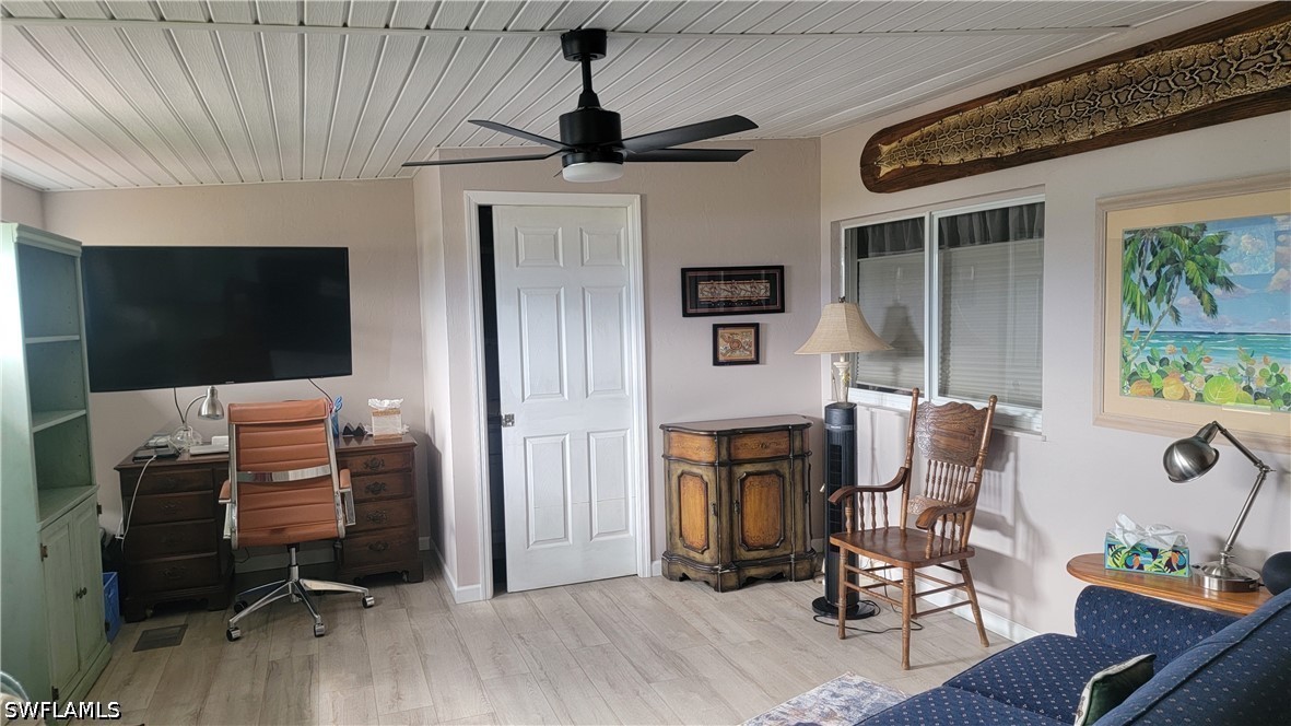 2 Bed ManufacturedHome for Sale in Spring Creek Village, photo 14