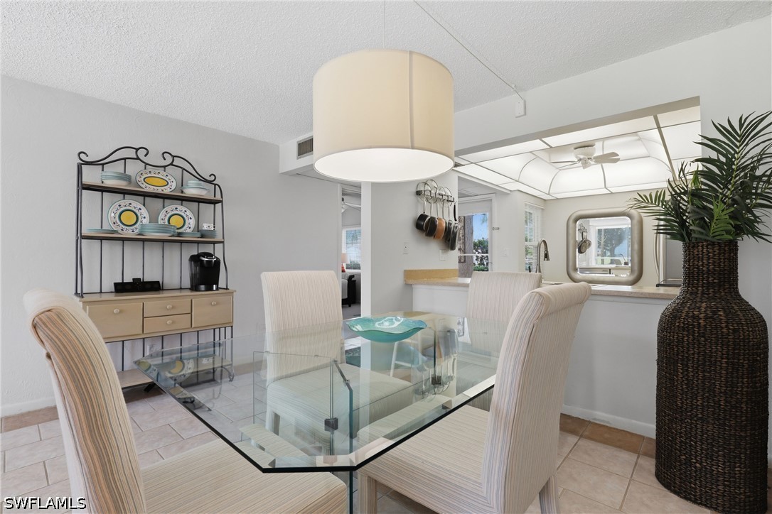 2 Bed Condominium for Sale in Forest Lakes, photo 14