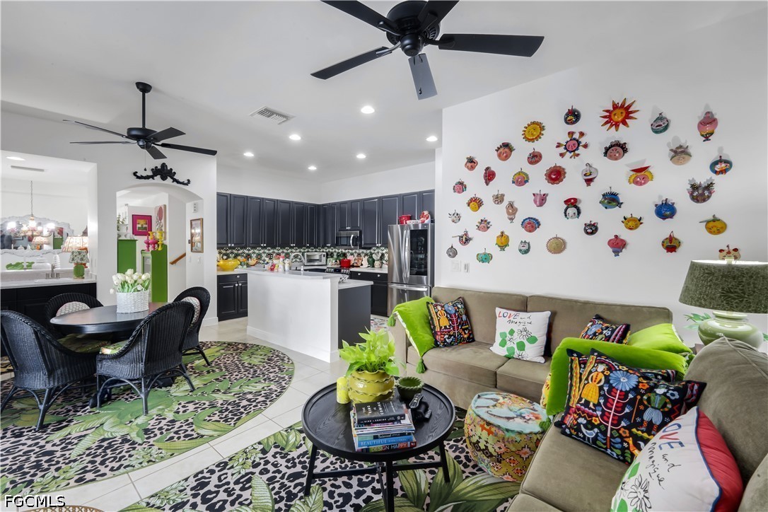 3 Bed Pool Home for Sale in Bell Tower Park, photo 14
