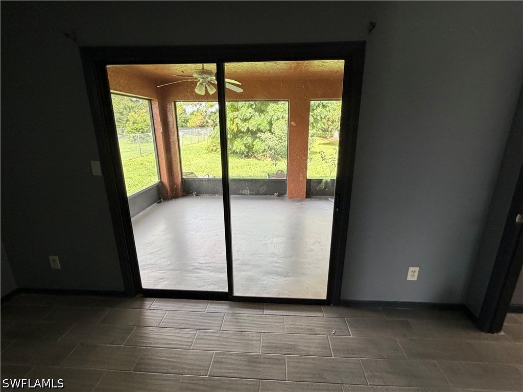 3 Bed SingleFamilyResidence for Sale in Lehigh Acres, photo 14