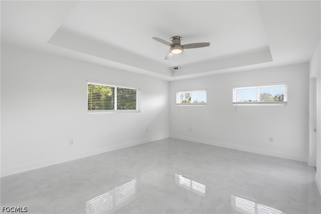 3 Bed SingleFamilyResidence for Sale in Lehigh Acres, photo 14