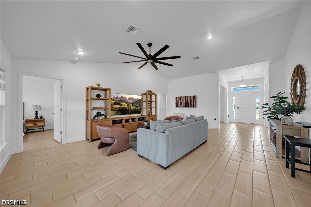 4 Bed Waterfront Home for Sale in Cape Coral, photo 14