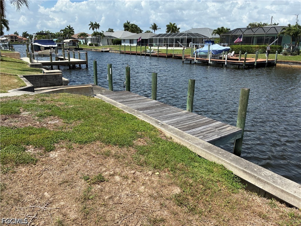 2 Bed Waterfront Home for Sale in Cape Coral, photo 14
