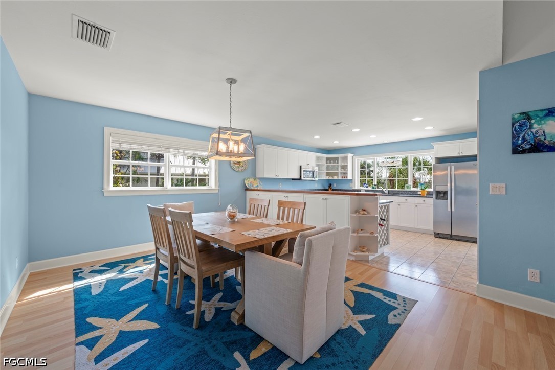 3 Bed Pool Home for Sale in Sanibel Bayous, photo 14