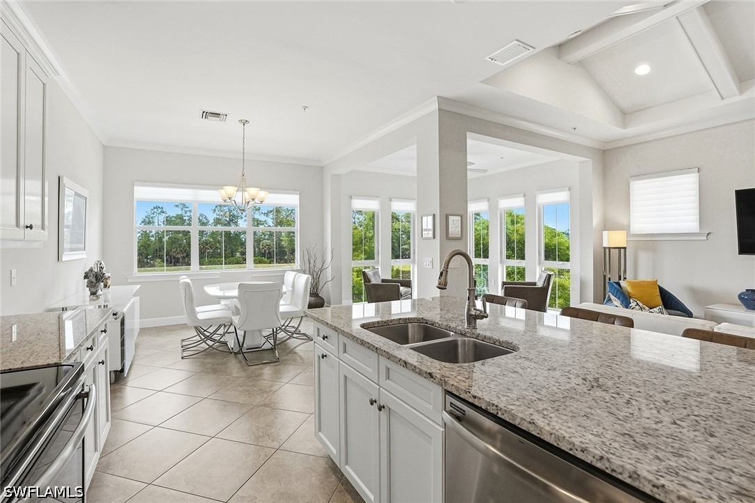 2 Bed Waterfront Home for Sale in Naples, photo 14