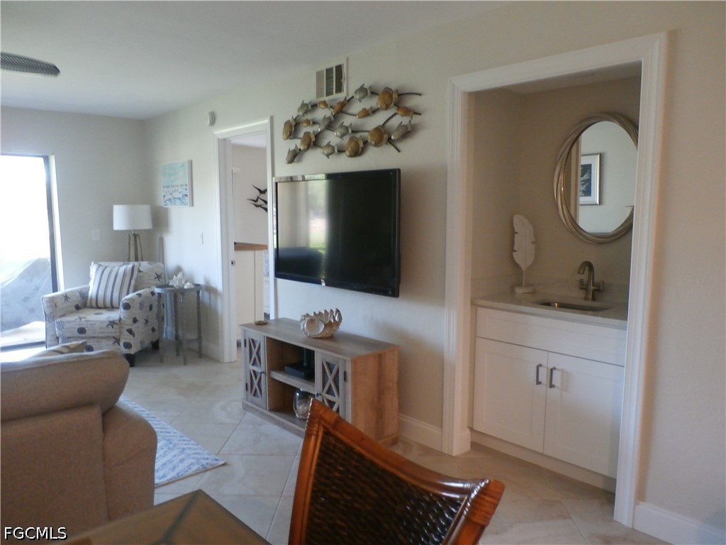 2 Bed Condominium for Sale in Terrace, photo 14