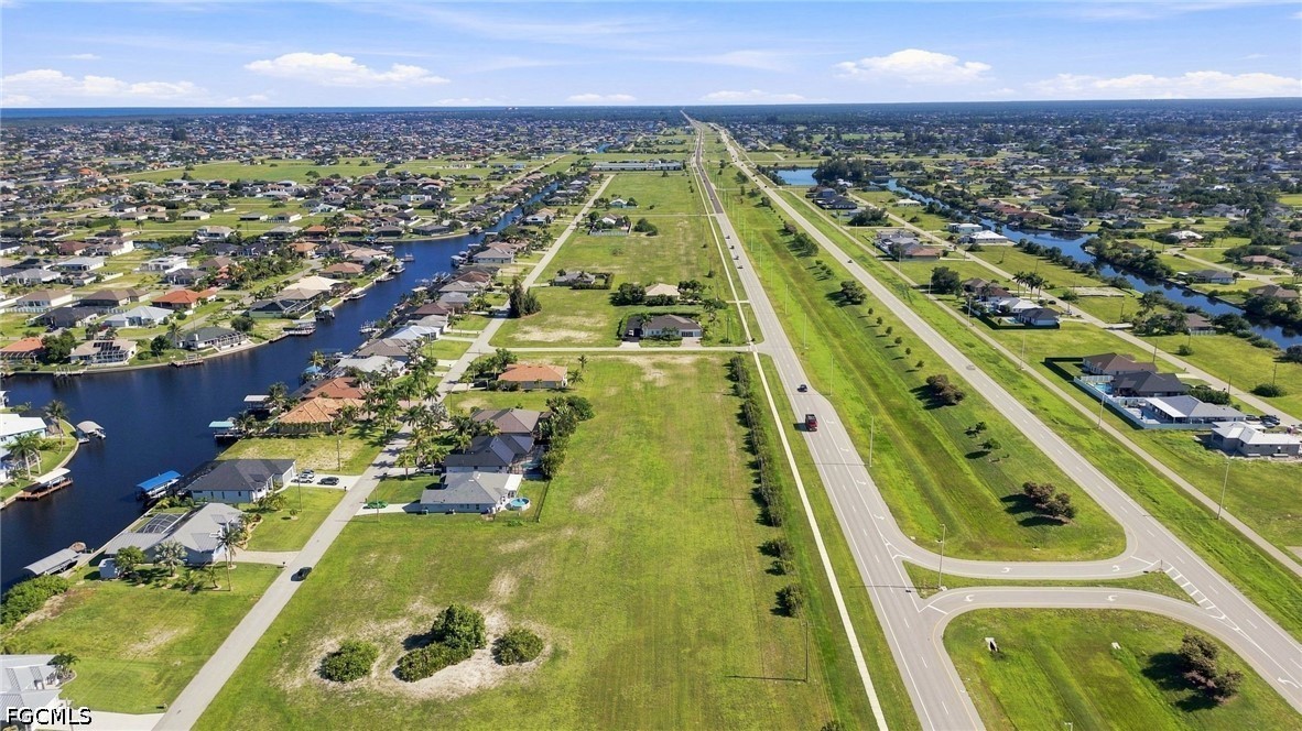 Commercial for Sale in Cape Coral, photo 14